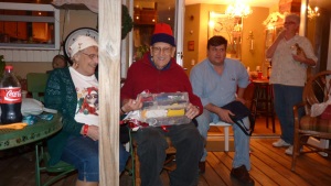 Christmas/Gift7-med.JPG
