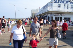 Family/Boardwalk.JPG