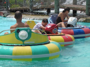 Family/Bumperboats1.JPG