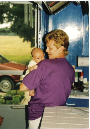 Family/MaggieBabyMax.jpg