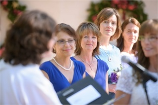 ceremony19-sml.jpg