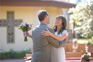 first-look08-sml.jpg